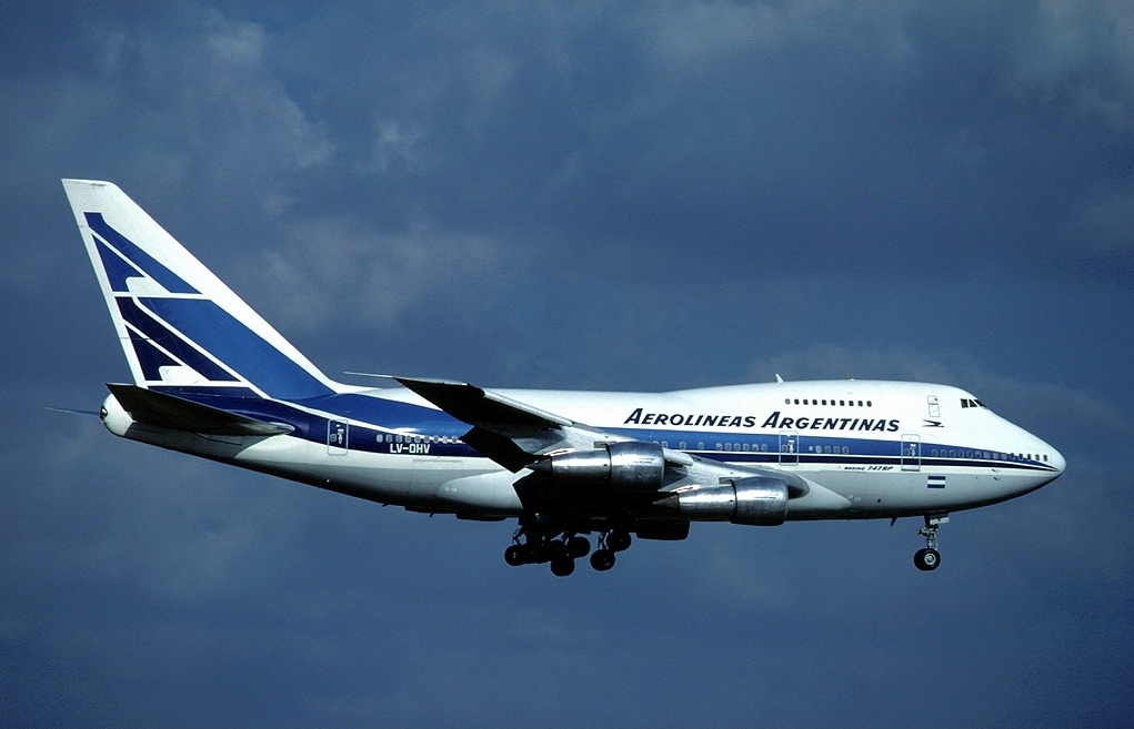 Aerolíneas Argentinas 3