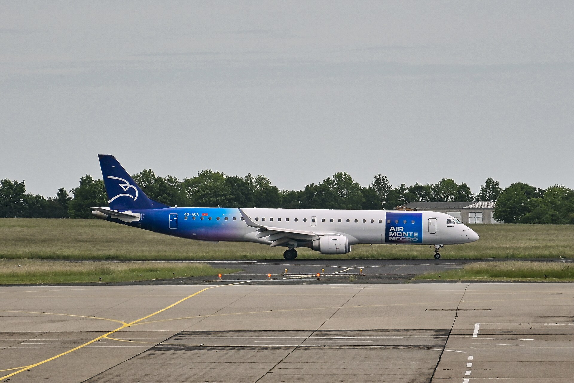 Air Montenegro 3