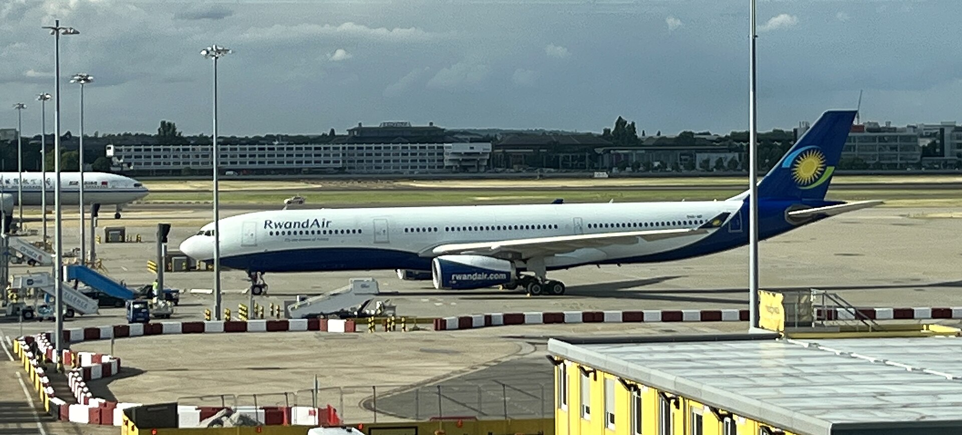 RwandAir 2