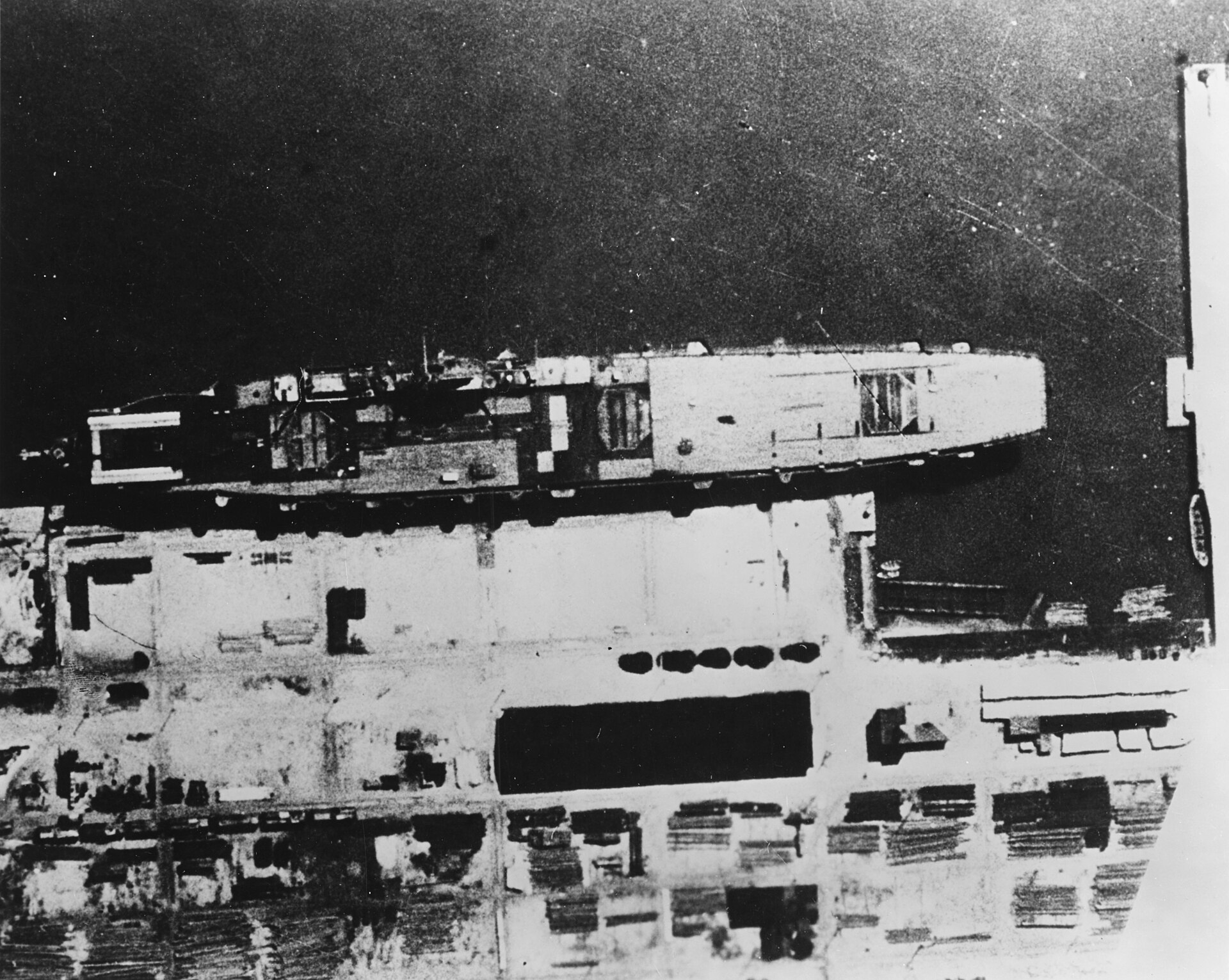 Graf Zeppelin 4