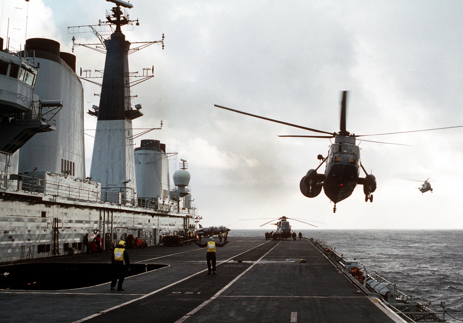 HMS Invincible 5