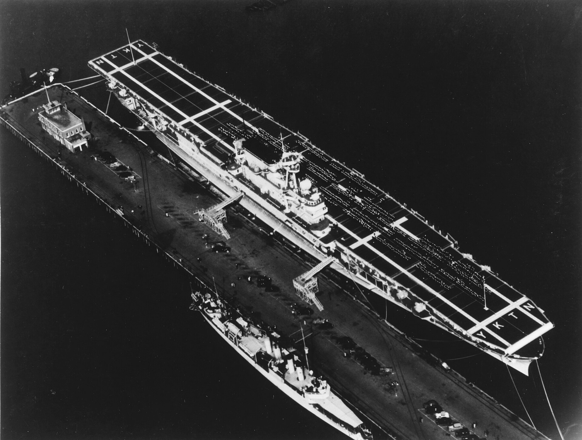 USS Yorktown (CV-5) 4