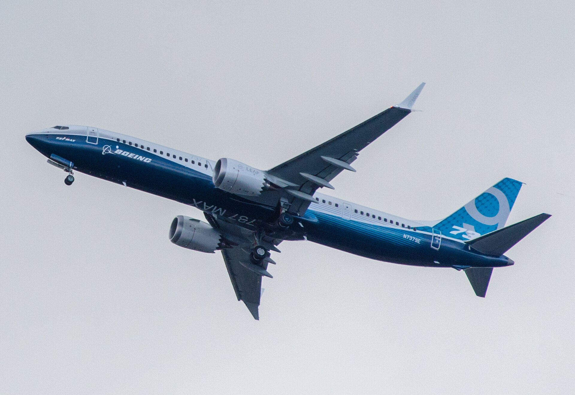 Boeing 737 MAX 2