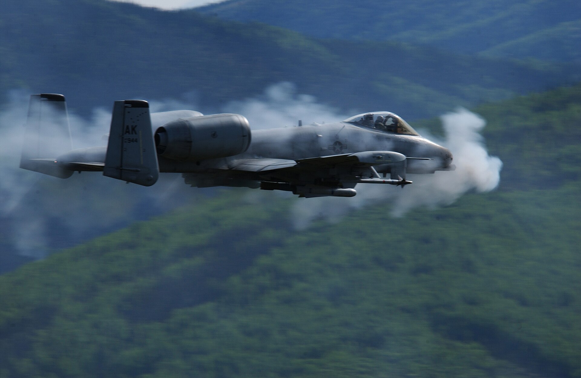 A-10 Thunderbolt II 4