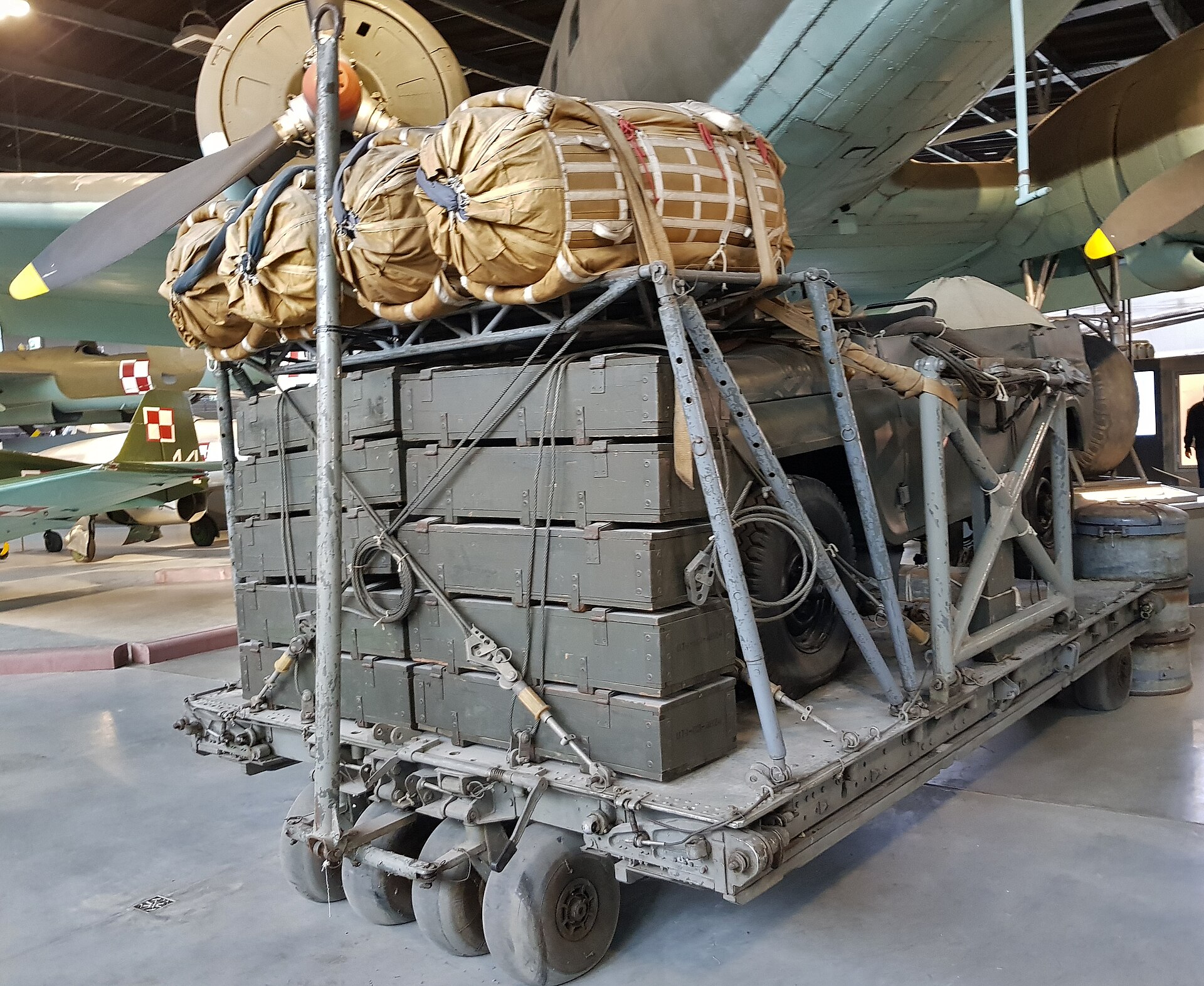 Antonov An-12 3
