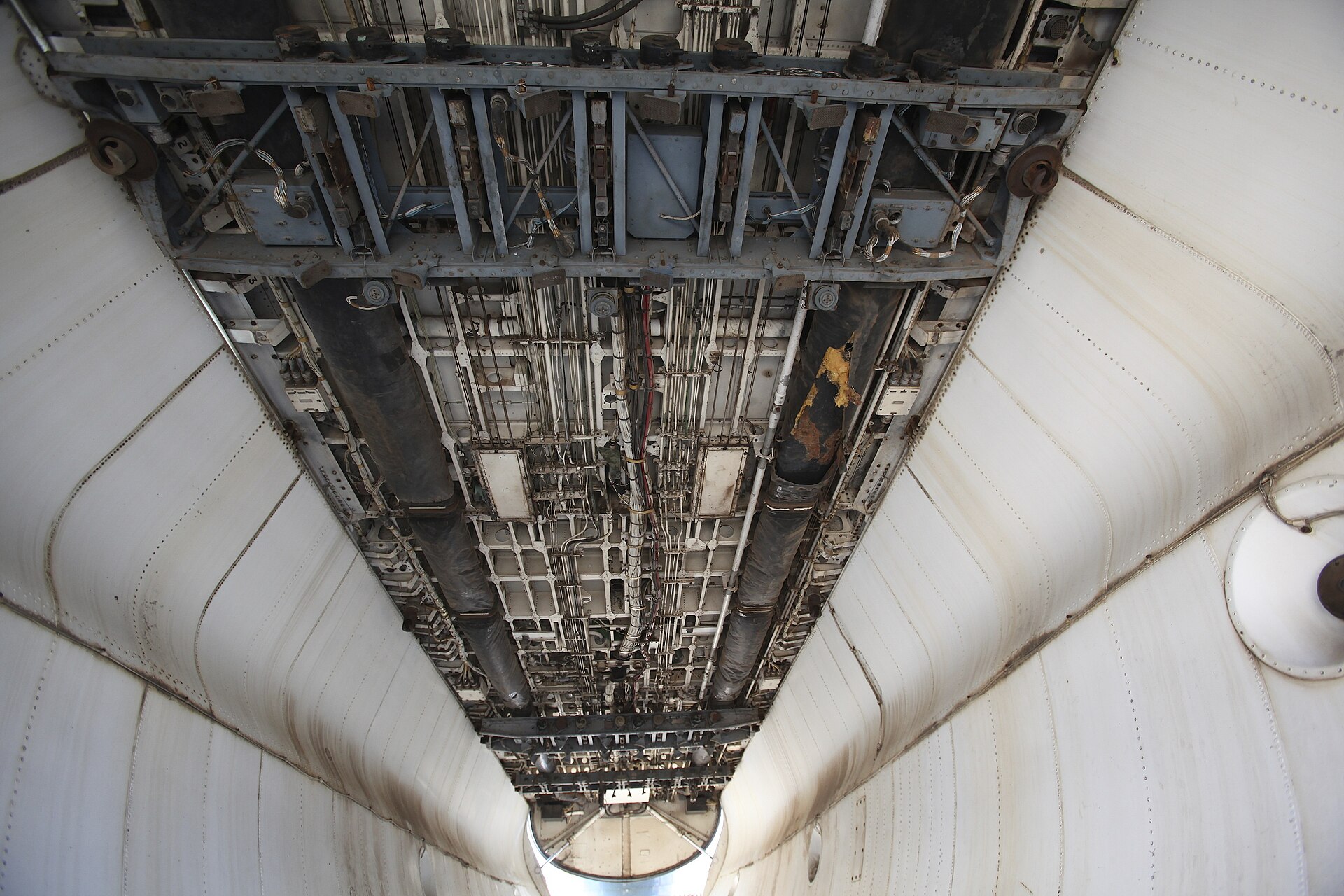 Avro Shackleton 4