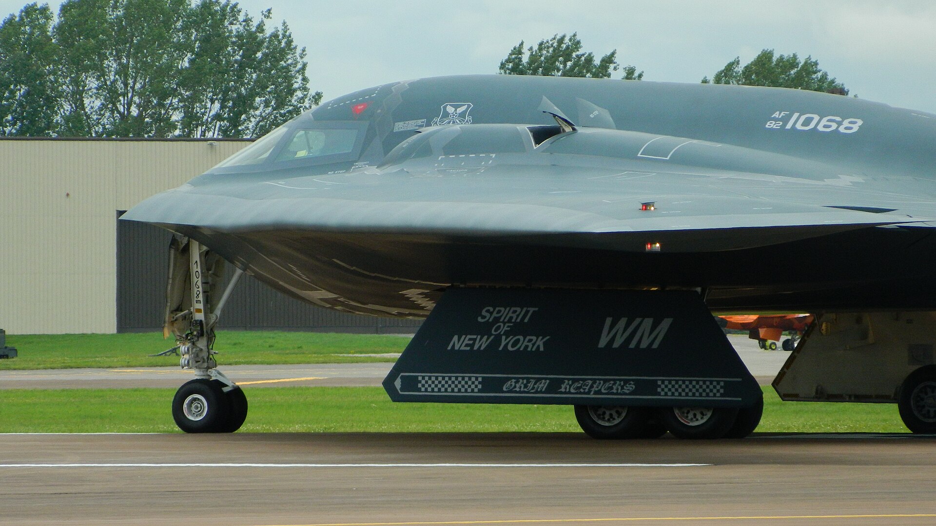 B-2 Spirit 2