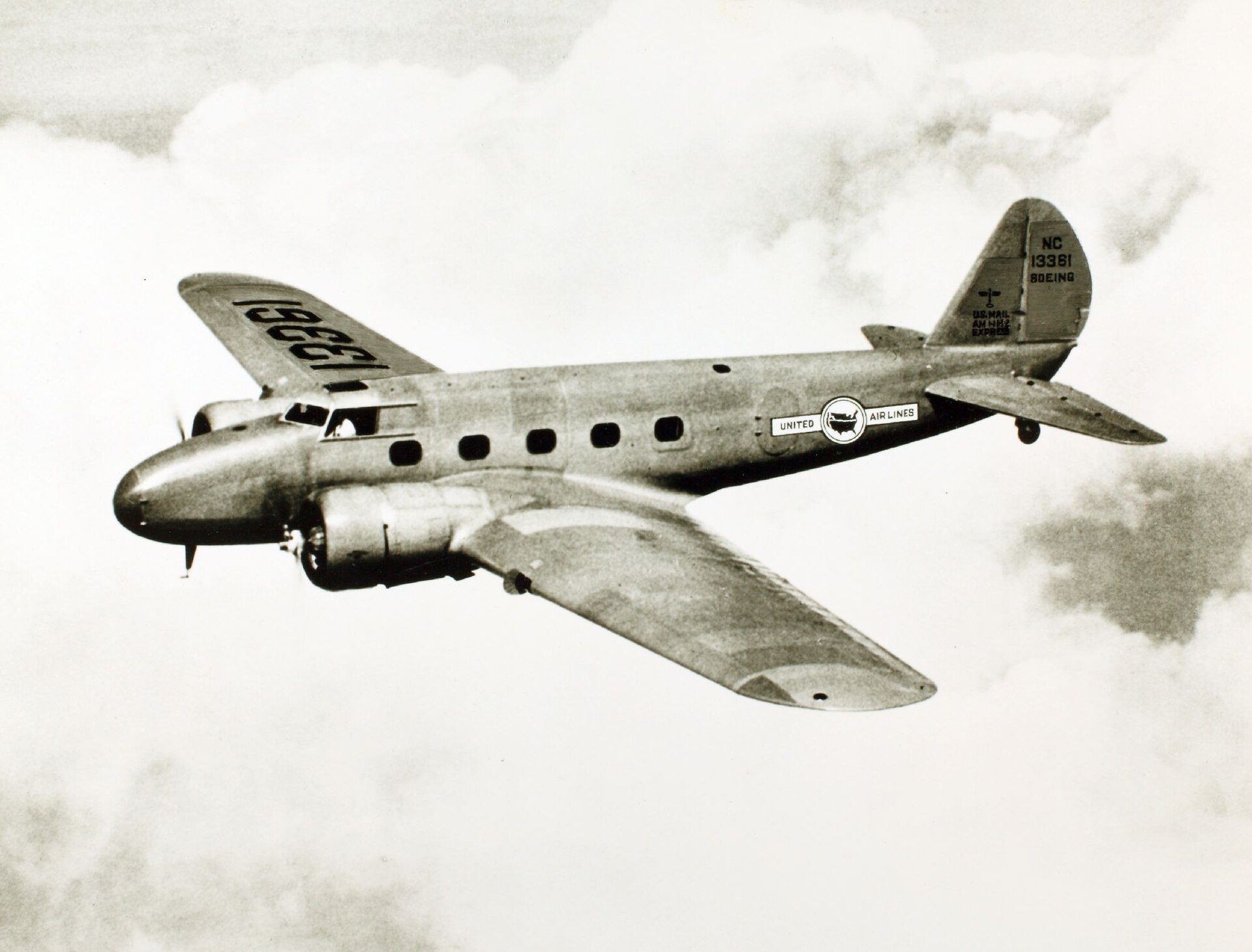 Boeing 247 1