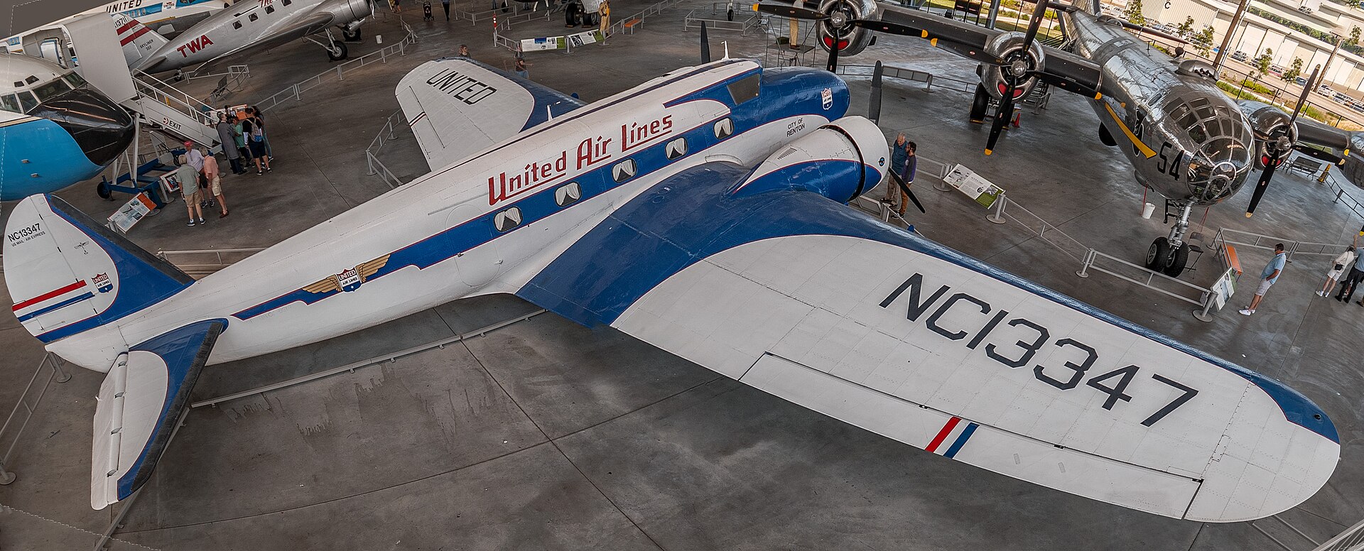 Boeing 247 2