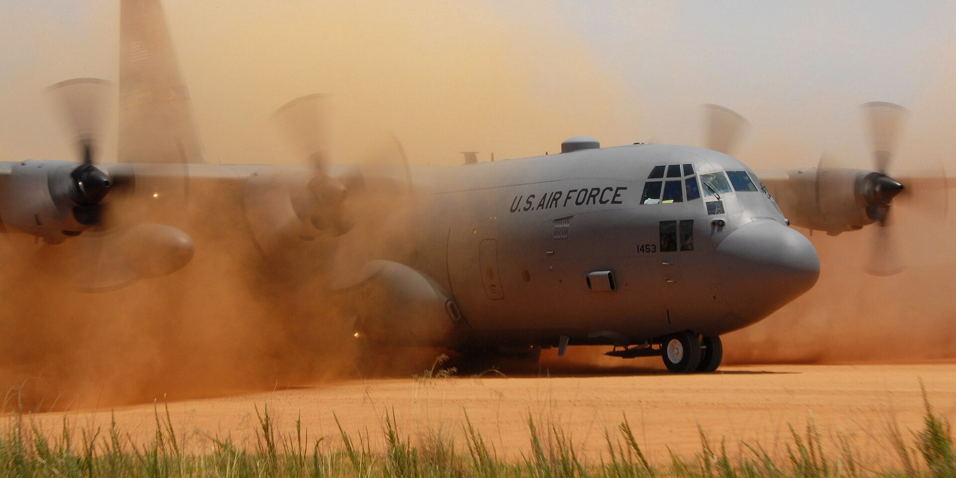 C-130 Hercules 3