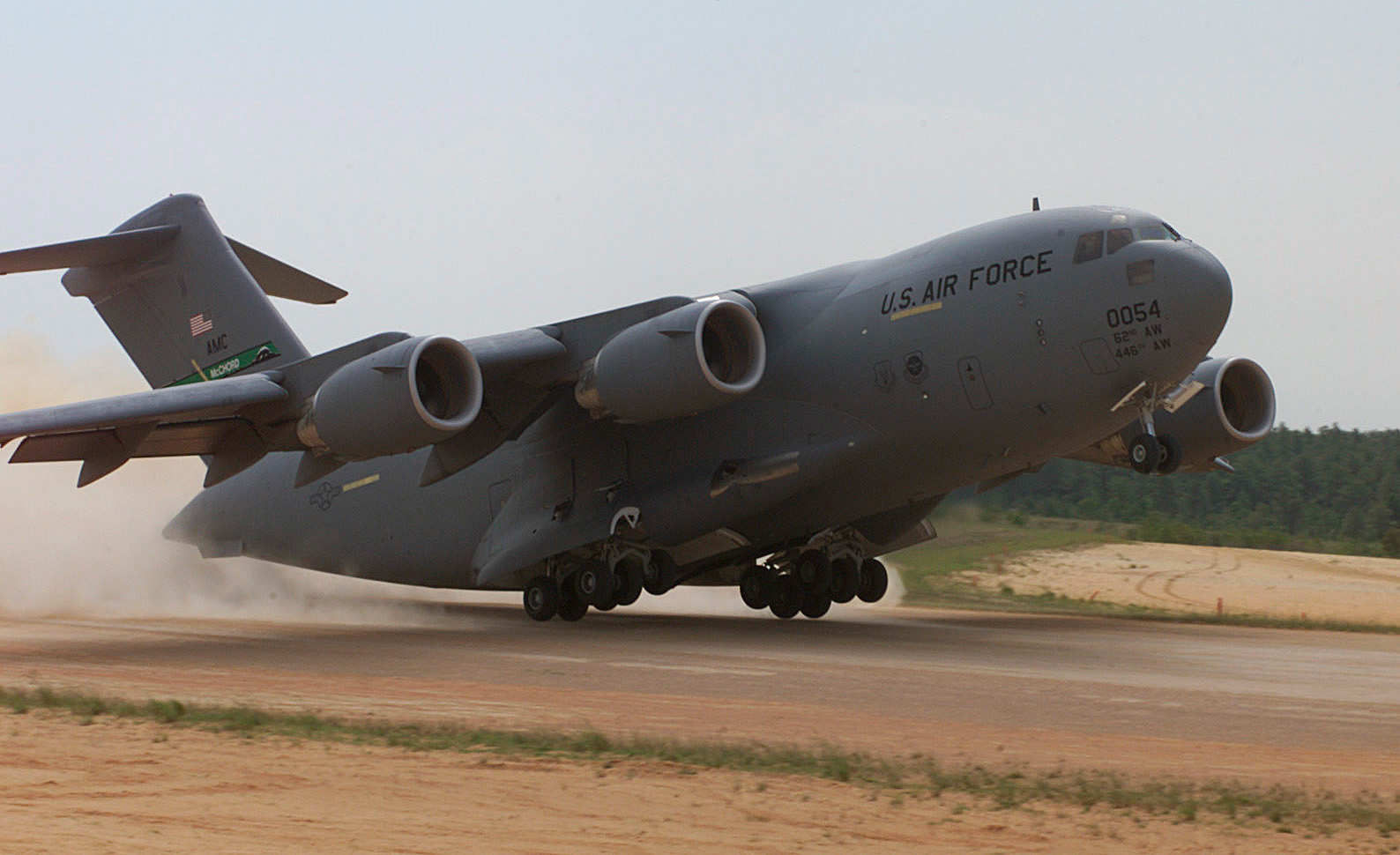 C-17 Globemaster III 2