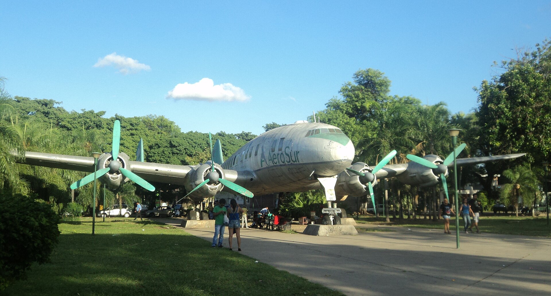 Lockheed Constellation 4