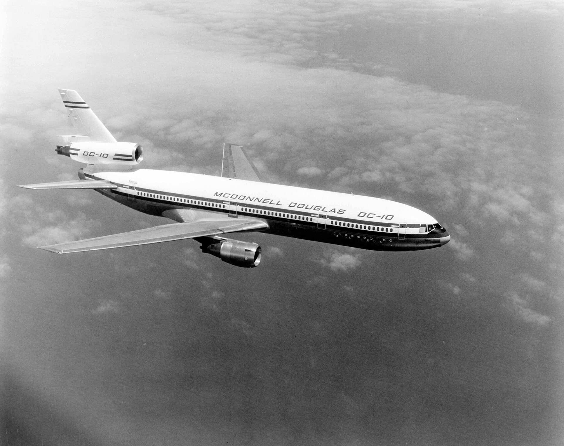 McDonnell Douglas DC-10 3