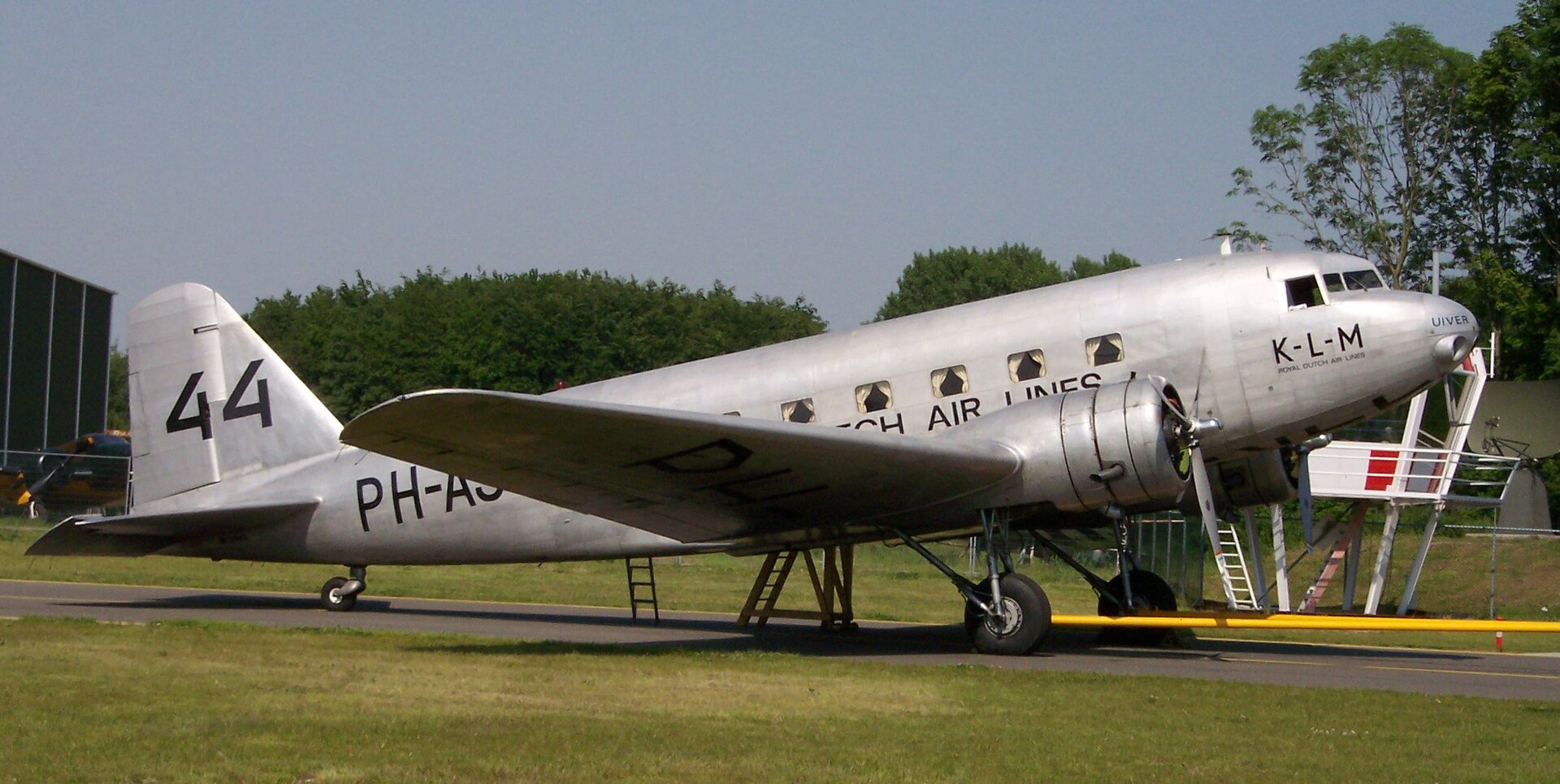 Douglas DC-2 1