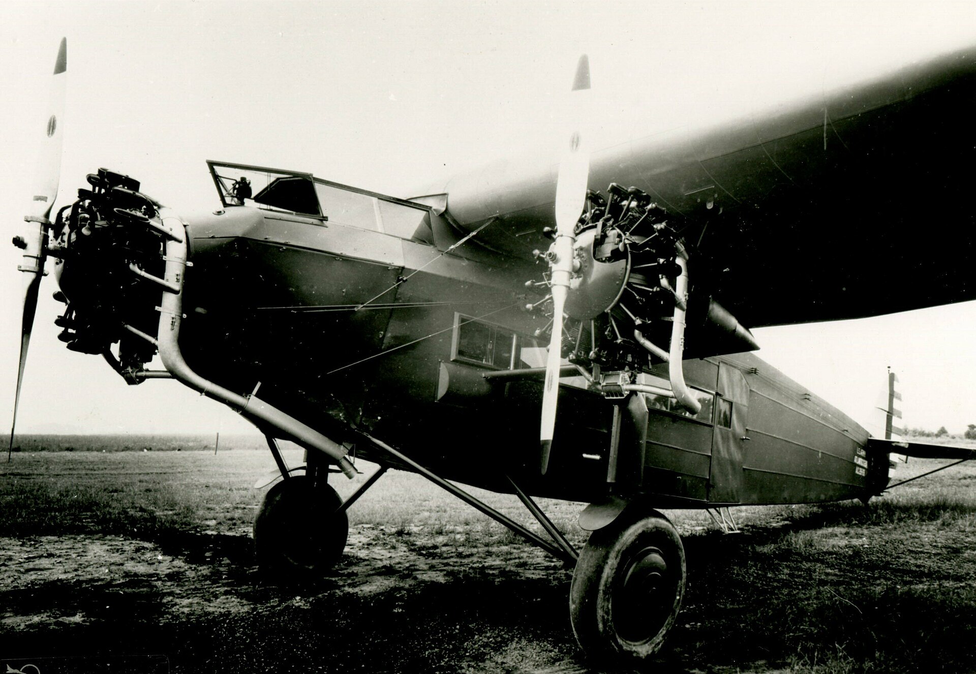 Fokker F.VII 4