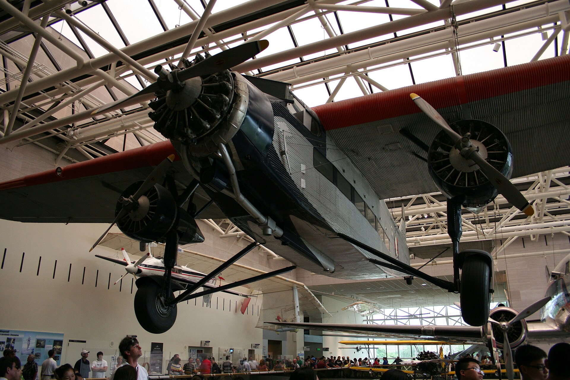 Ford Trimotor 3