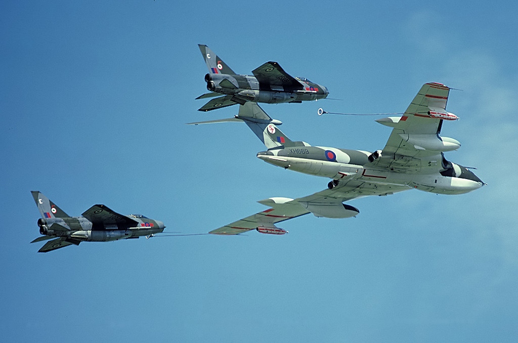 Handley Page Victor 2