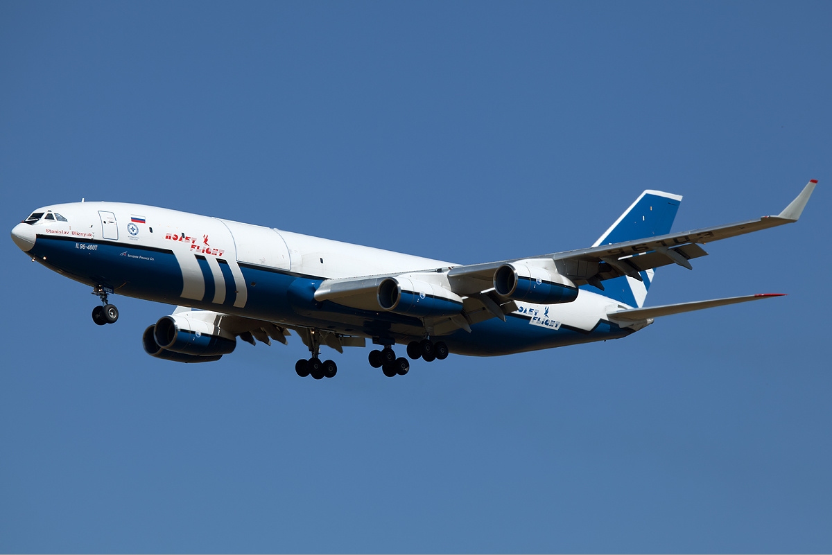 Ilyushin Il-96 3