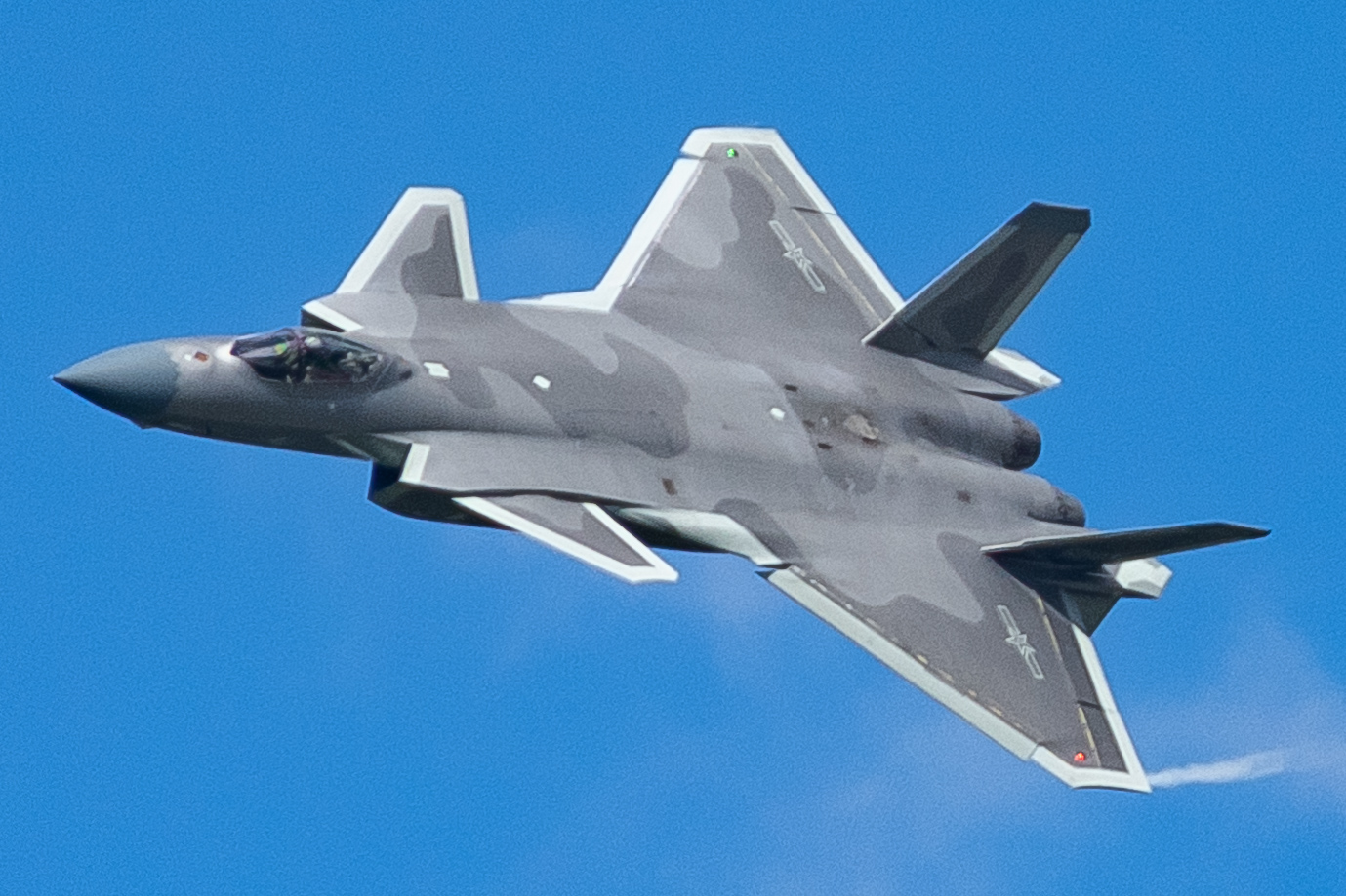 J-20 Mighty Dragon 1