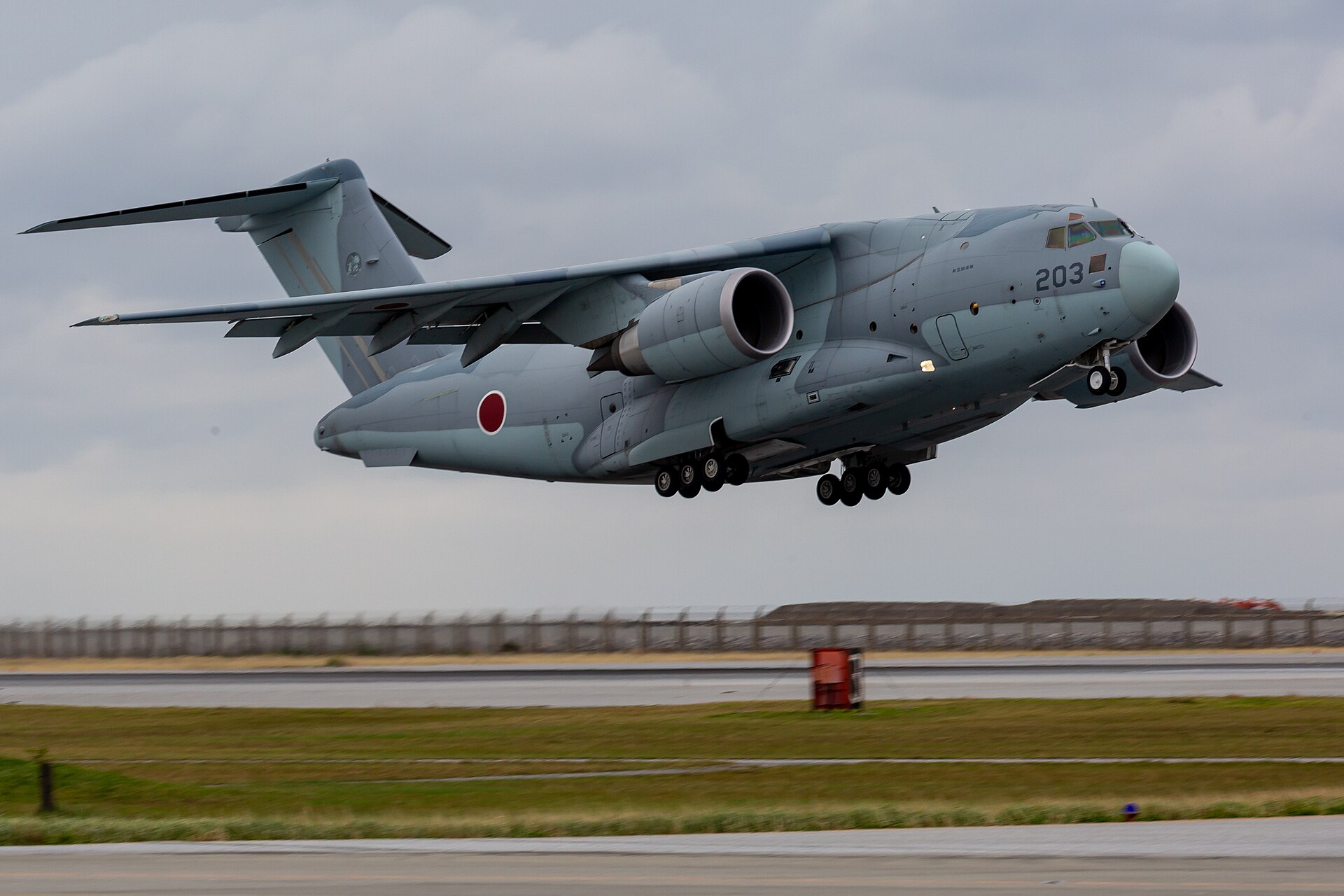 Kawasaki C-2 1