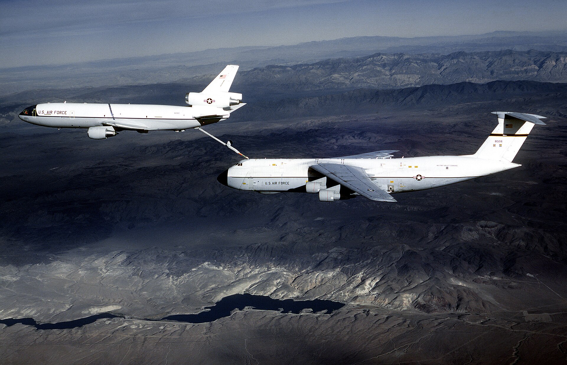 KC-10 Extender 1