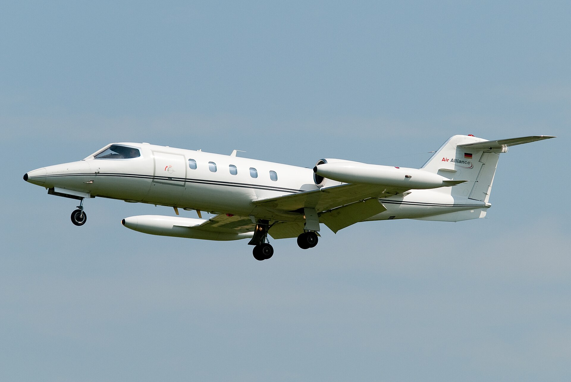Learjet 35 2