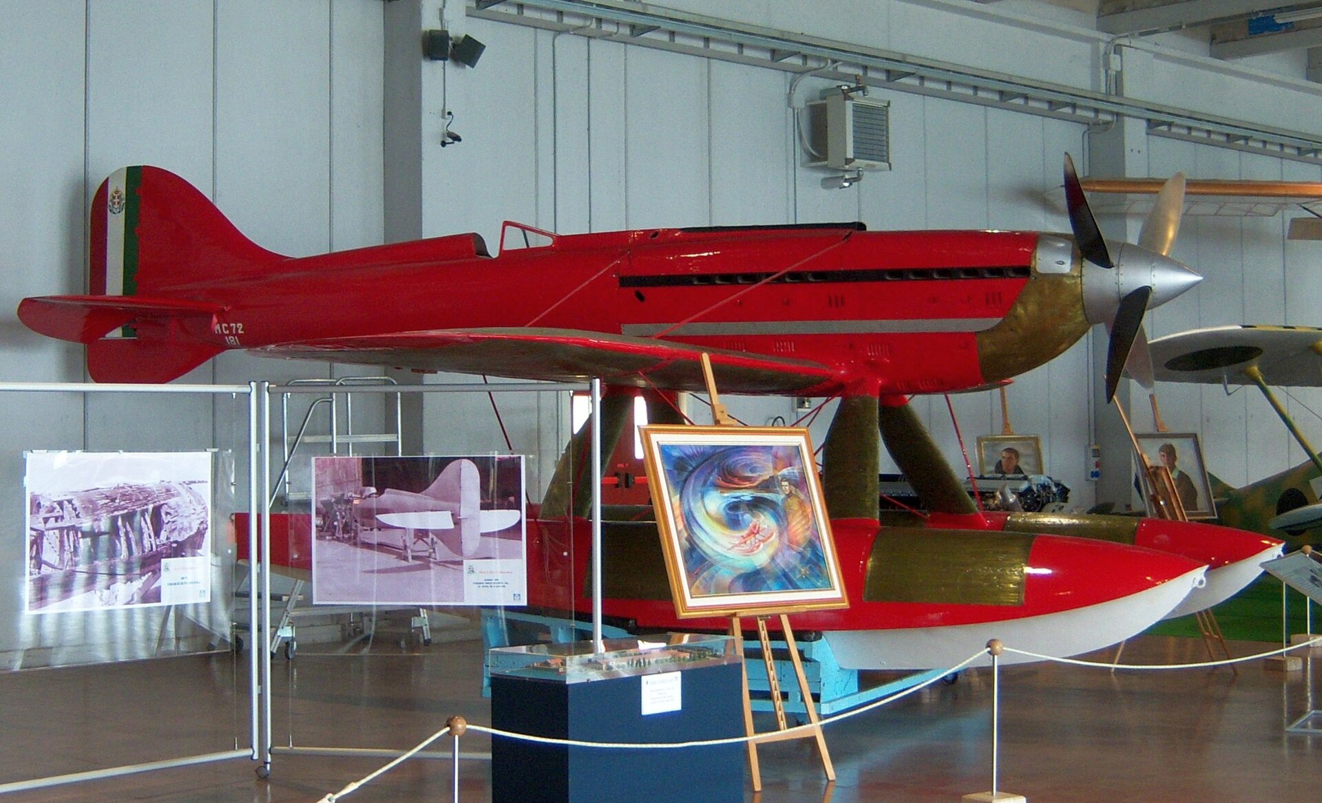 Macchi M.C.72 1