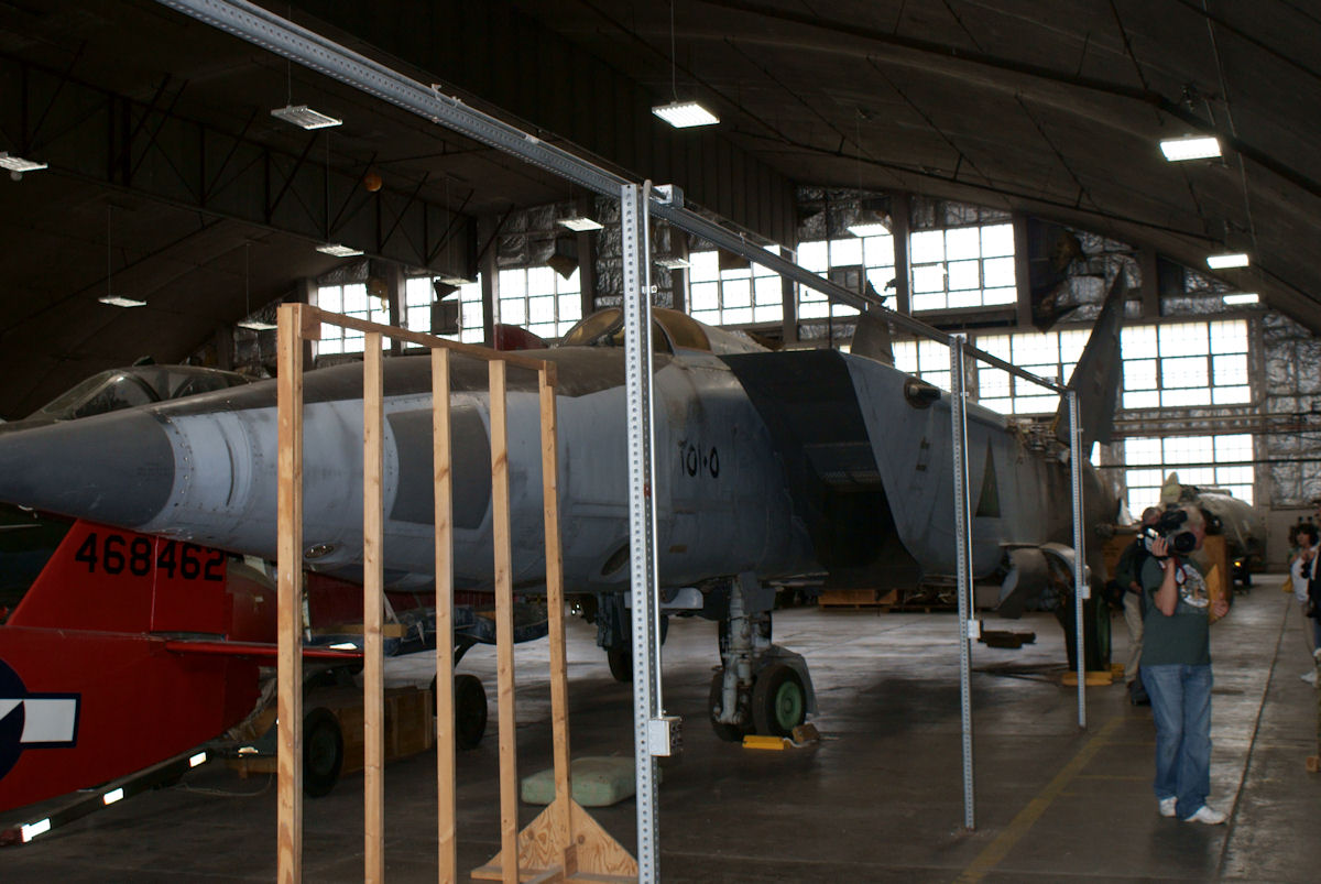 MiG-25 Foxbat 4