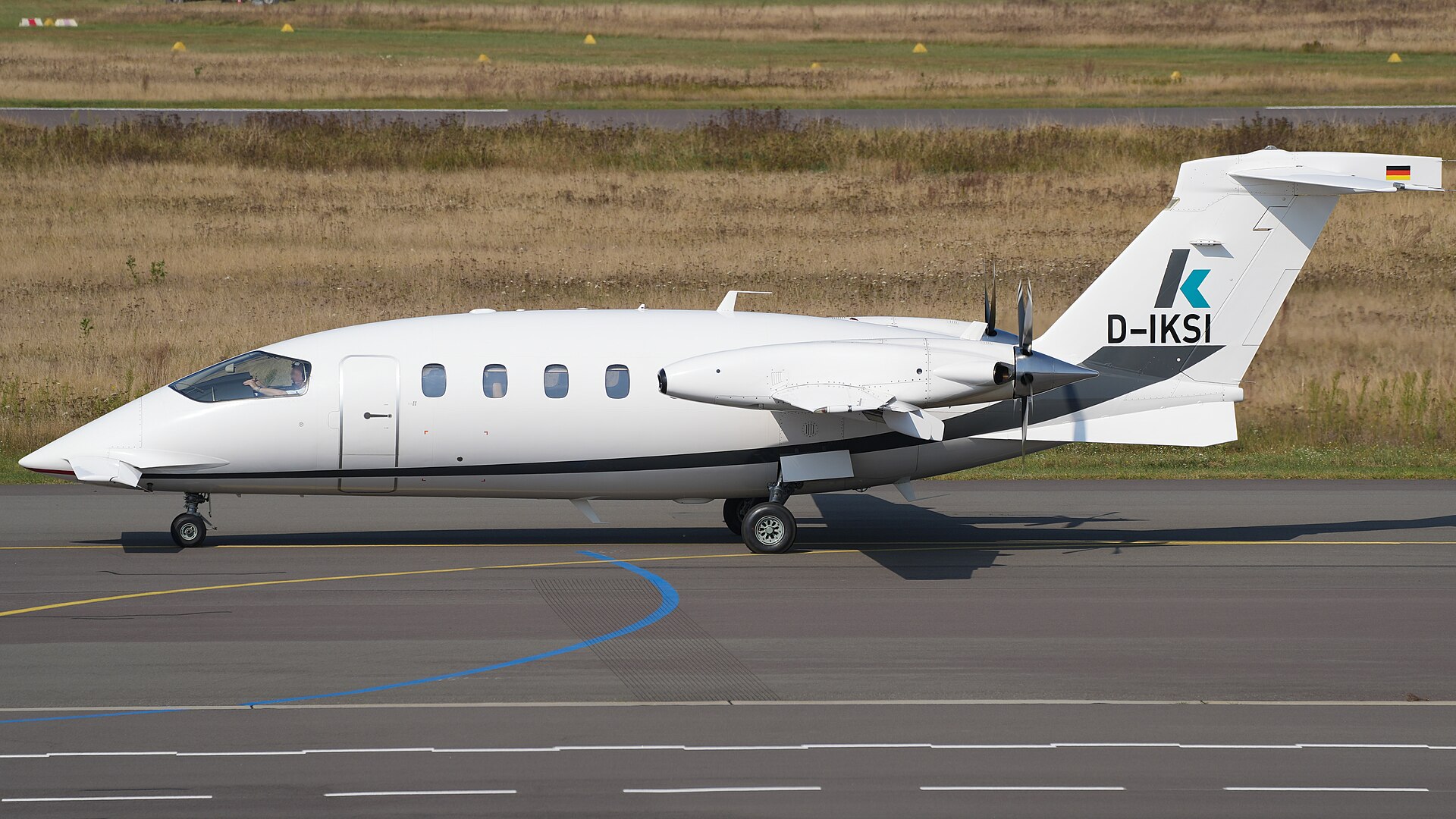 Piaggio P.180 Avanti 1