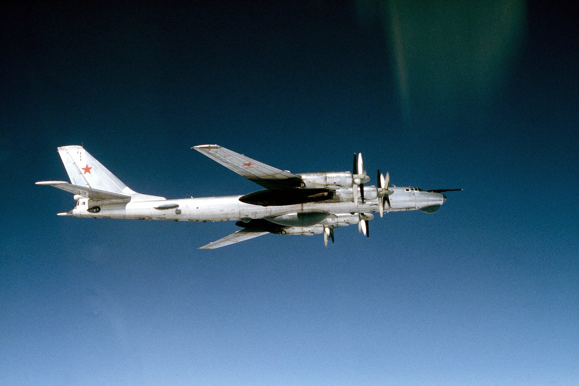 Tu-95 Bear 1