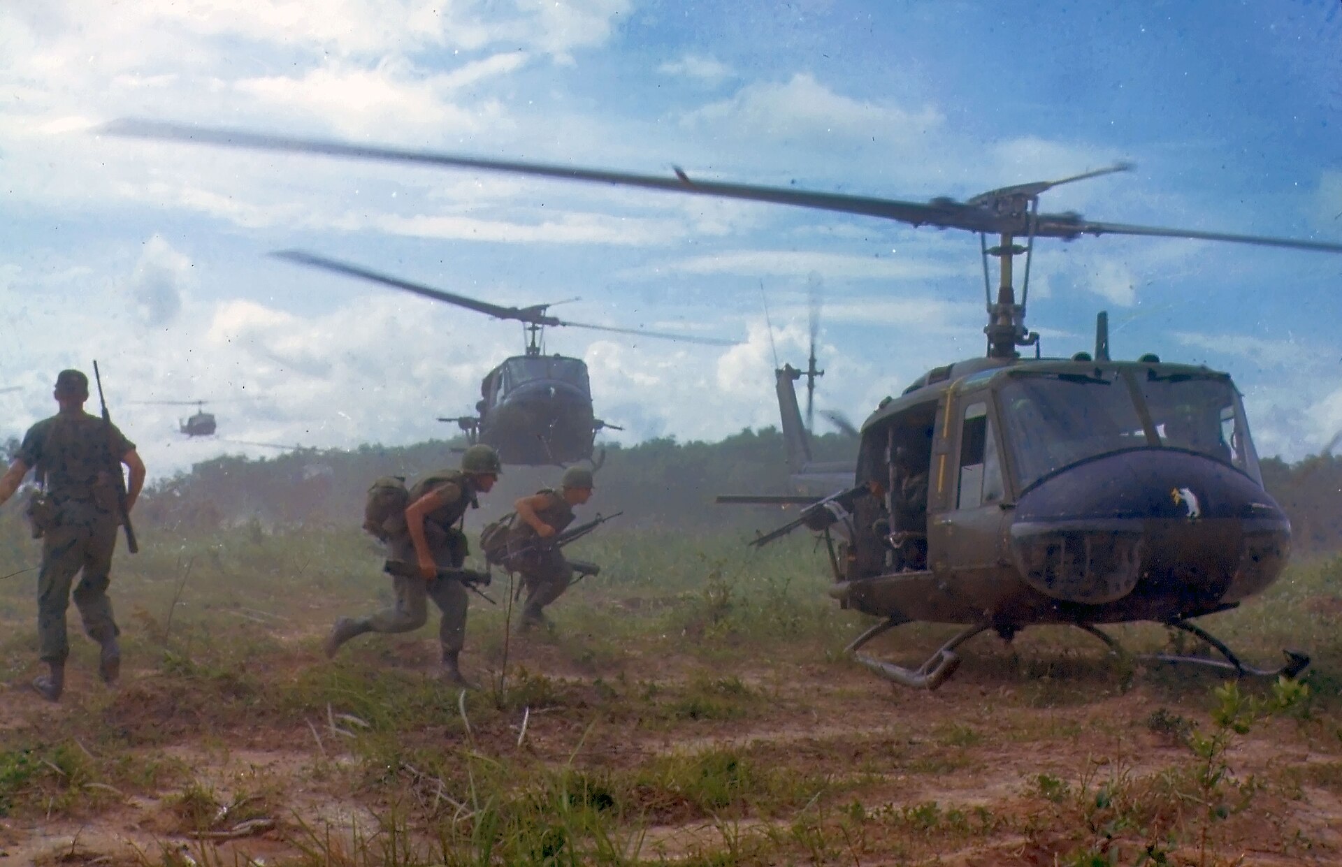 UH-1 Huey 3