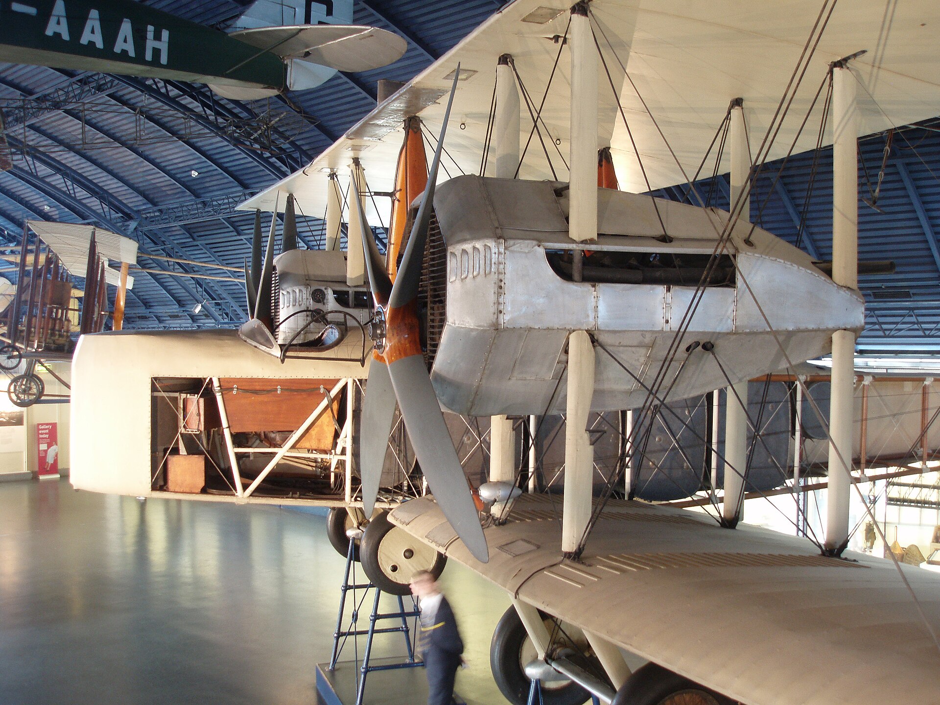 Vickers Vimy 3