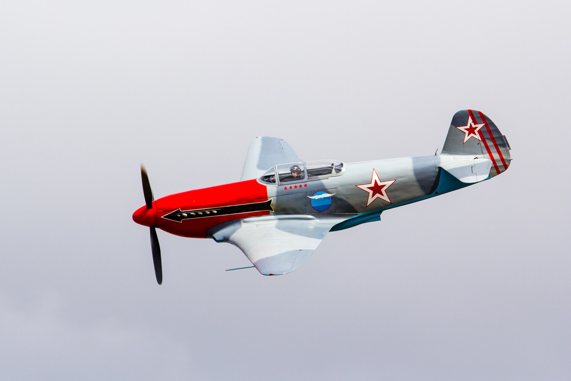 Yak-3 4